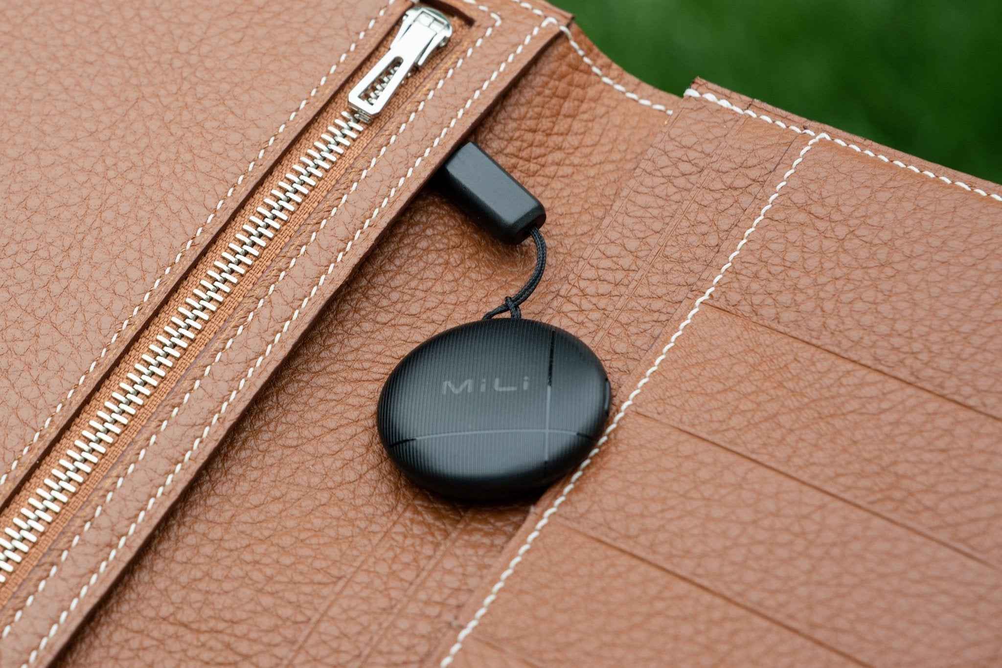 LiTag Go - Android Item Finder with Lanyard Works with Google's Find My Device