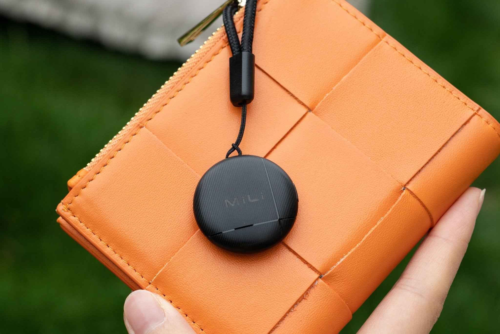 LiTag Go - Android Item Finder with Lanyard Works with Google's Find My Device